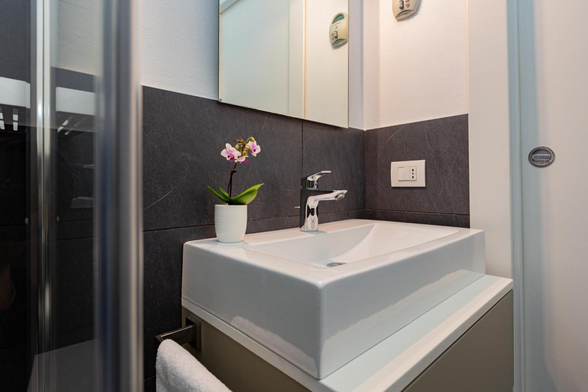 Premuda20 Milan Elegant Apartment エクステリア 写真